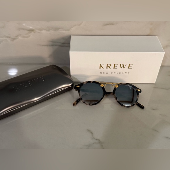 KREWE St. Louis Round Mirrored Sunglasses - Matte Sunday - Picture 7 of 8